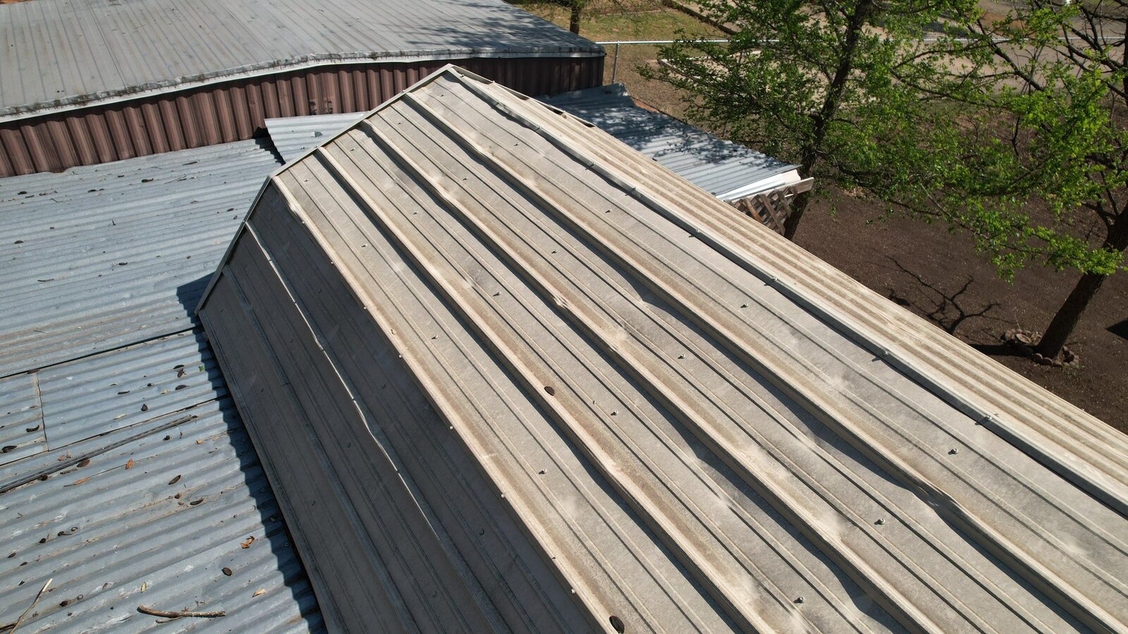 Standing-seam metal roof replacement in Kerrville, TX